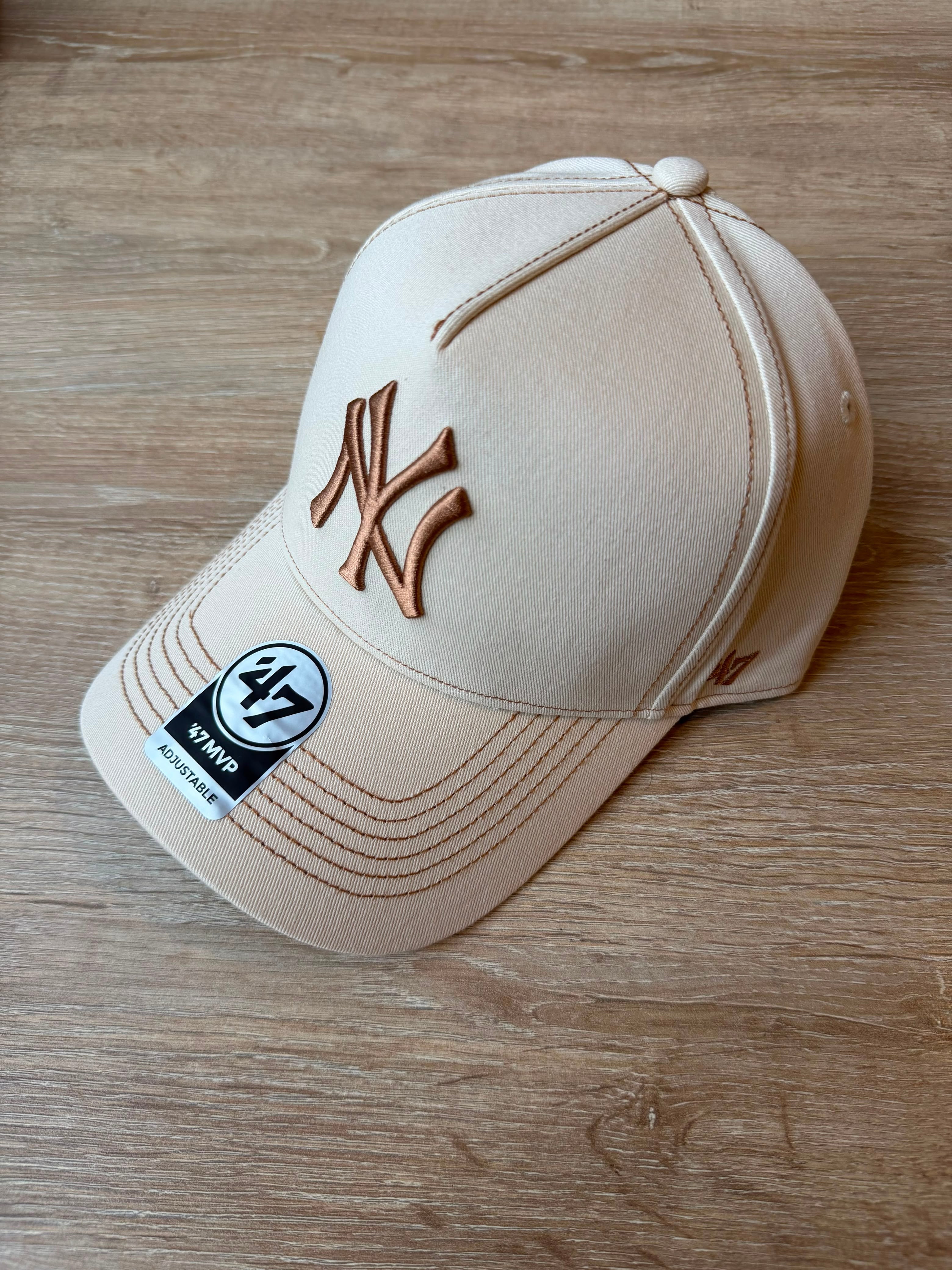Gorra 47 MVP NY Yankees Crema Logo Cobre