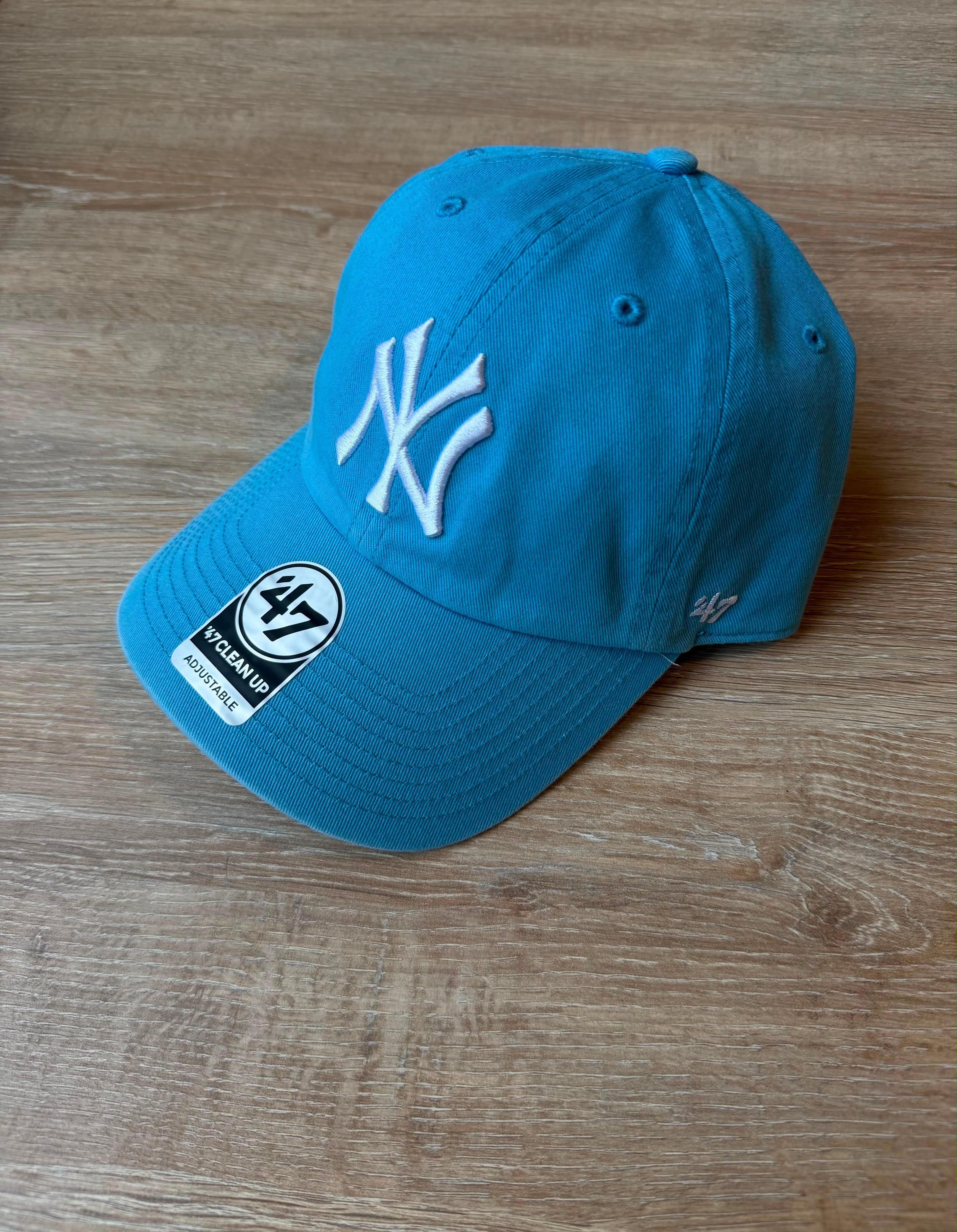 GORRA 47 CLEAN UP NY YANKEES AZUL CIELO