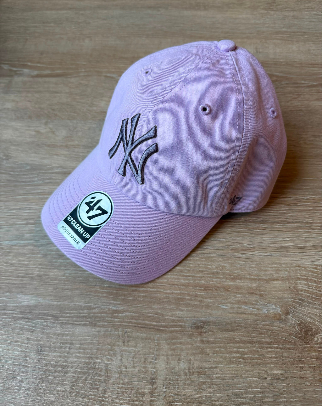 Gorra 47 Clean Up NY Yankees Lila Pastel
